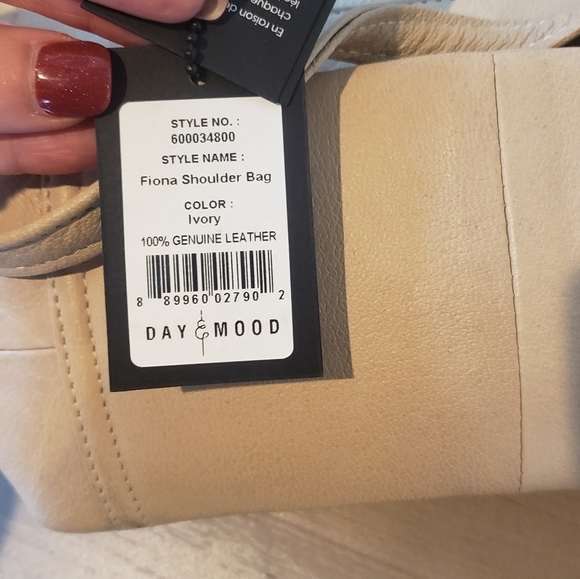 Day and Mood Fiona Leather Ivory Shoulder Bag NEW - Picture 5 of 9